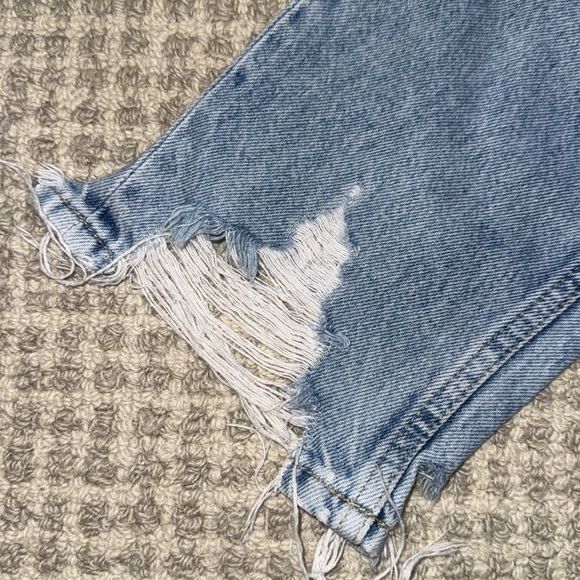 Zara high waisted multi-button jeans - Picture 2 of 14